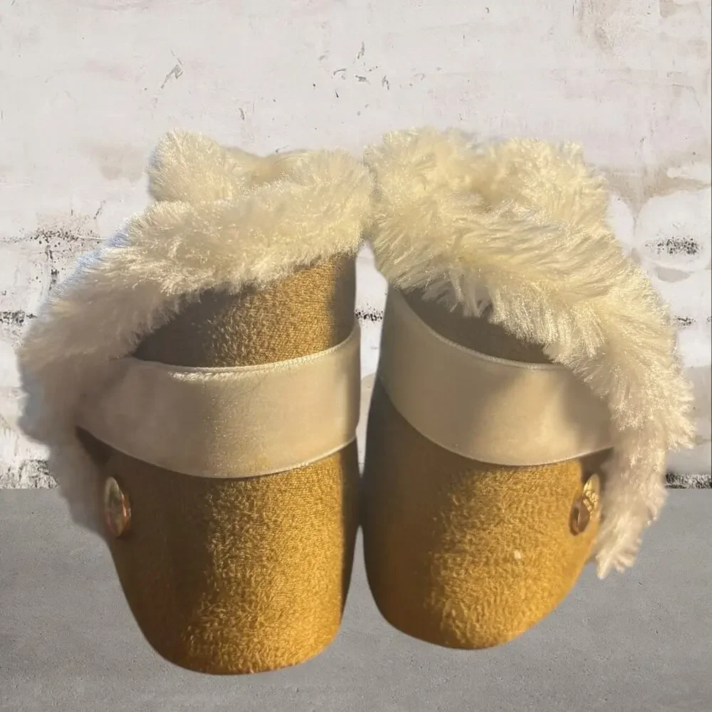Nicole Miller Stepping Stones Boots Size 0 to 6 months